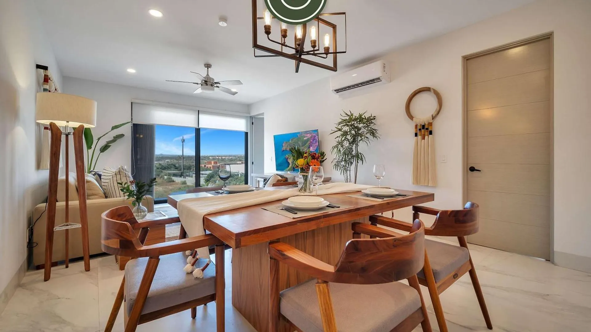Апартаменты New Condo Right Next To The Beach - Pool Кабо-Сан-Лукас