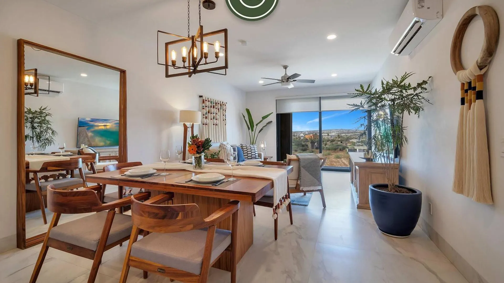 Апартаменты New Condo Right Next To The Beach - Pool Кабо-Сан-Лукас
